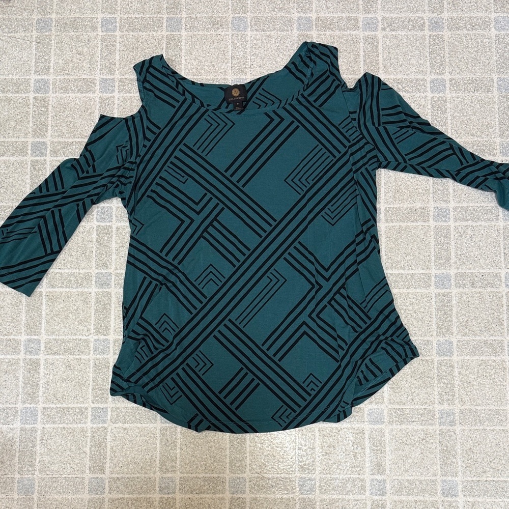 JM Collection Teal and Black Geometric  Open Shoulder Blouse